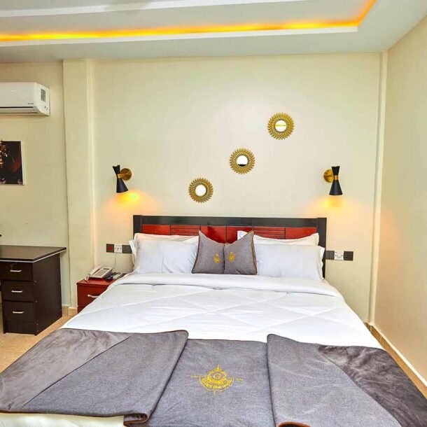 golden dew hotel